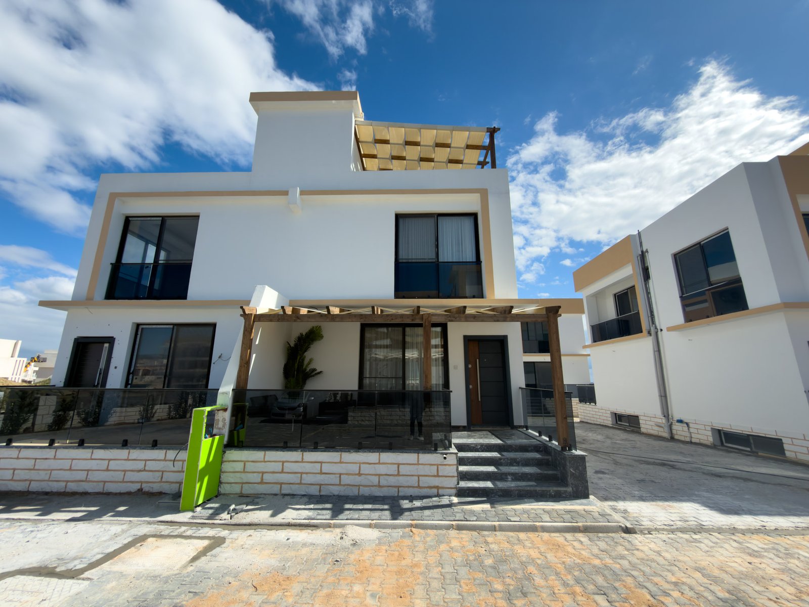 2+2 Villa - Sahibinden Satılık - Long Beach - Muhteşem Konum - Tapusu Hazır - Görsel 2