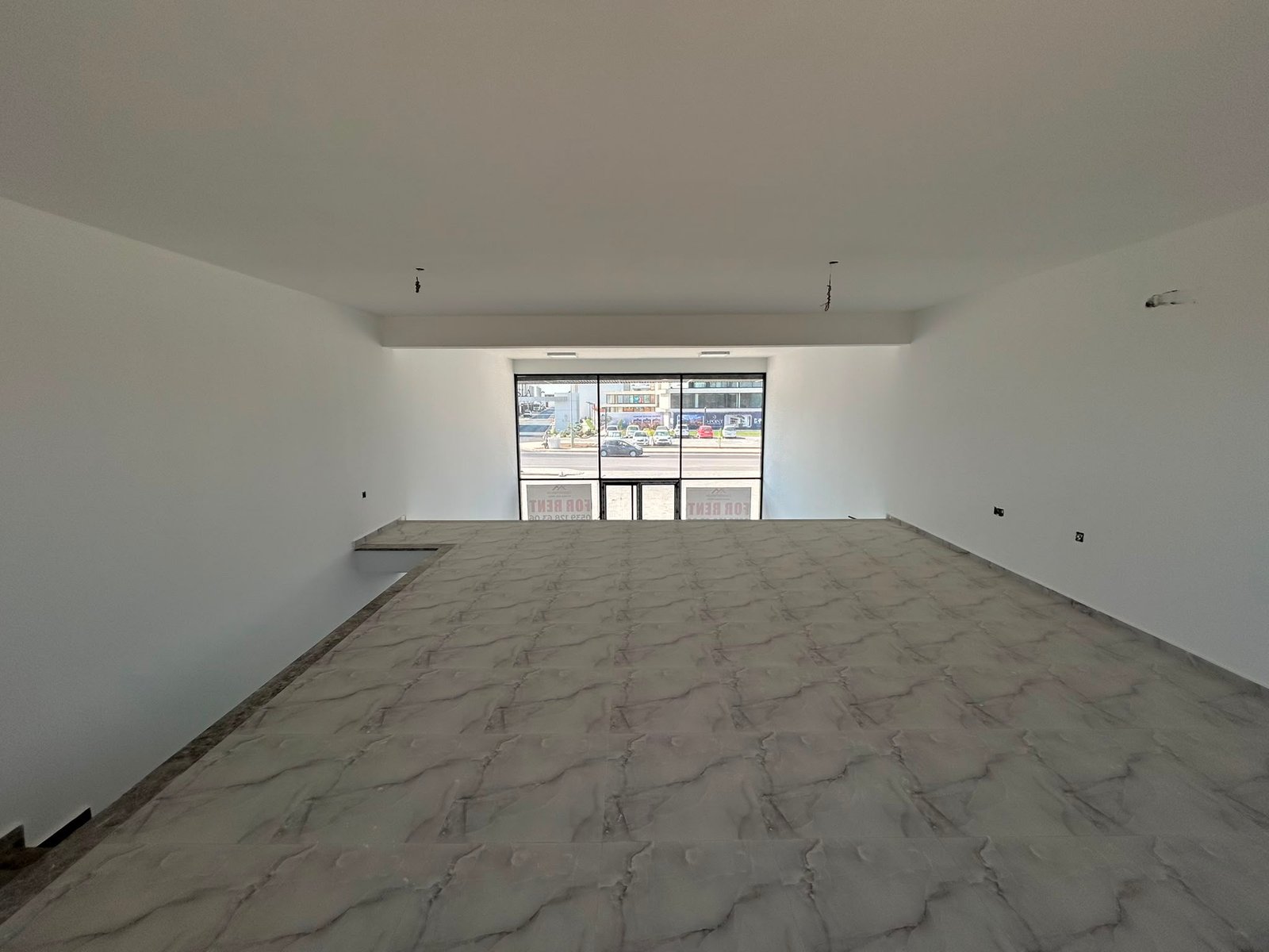 İSKELE ÖTÜKENDE KİRALIK LOFT DÜKKAN - Görsel 5