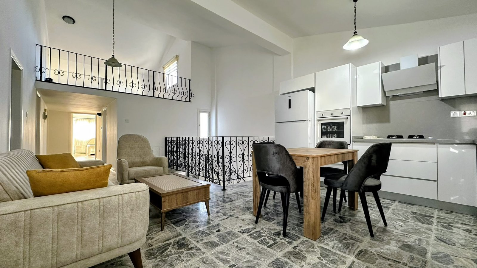 EHİR MERKEZİNDE 5+2 EŞYALI LUKS DOUBLEX DAİRE, ÖNDER ALIŞVERİŞ MERKEZİNE YAKIN - Görsel 3