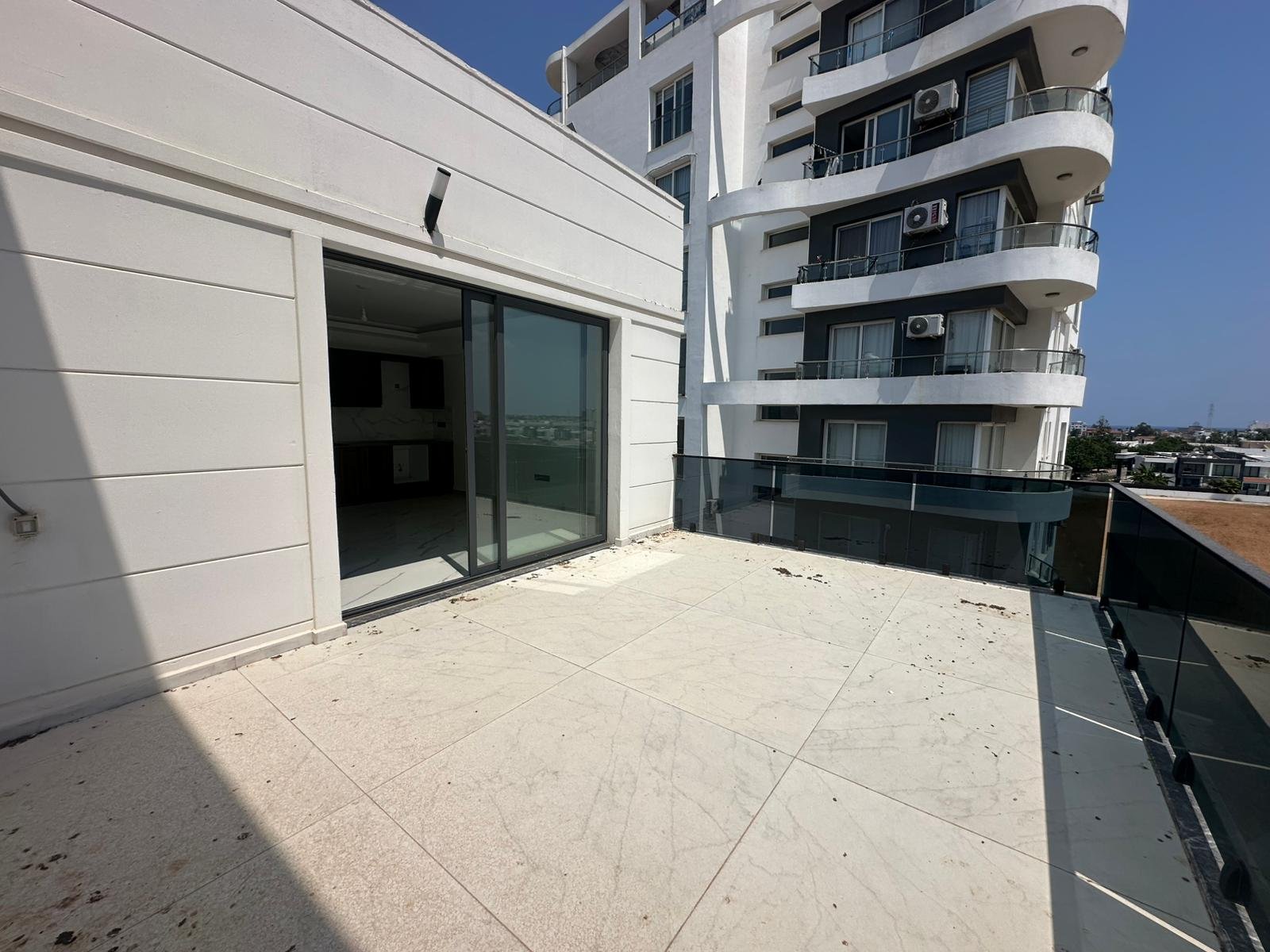 Yeniboğaziçinde Tapusu hazır 2+1 penthouse - Görsel 5