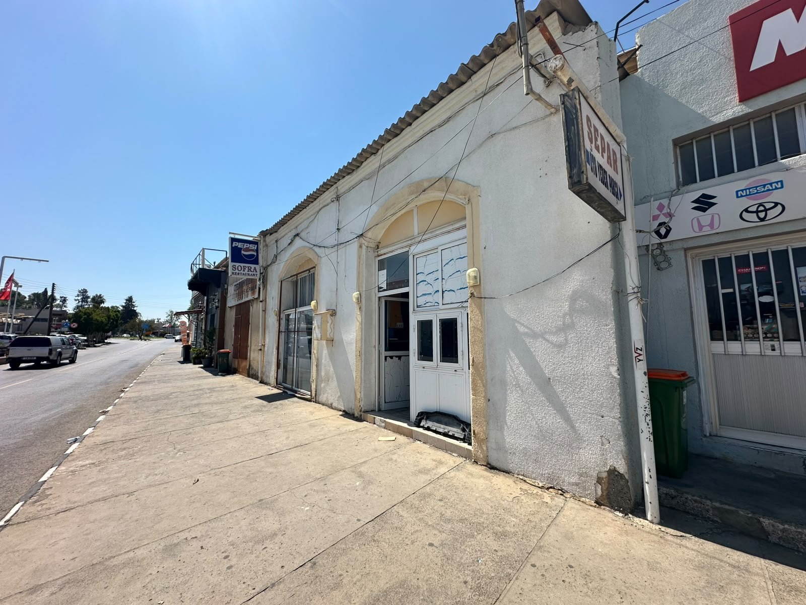 Güzelyurt Merkezde Geniş Sende Katlı Kiralık Dükkan - Görsel 2