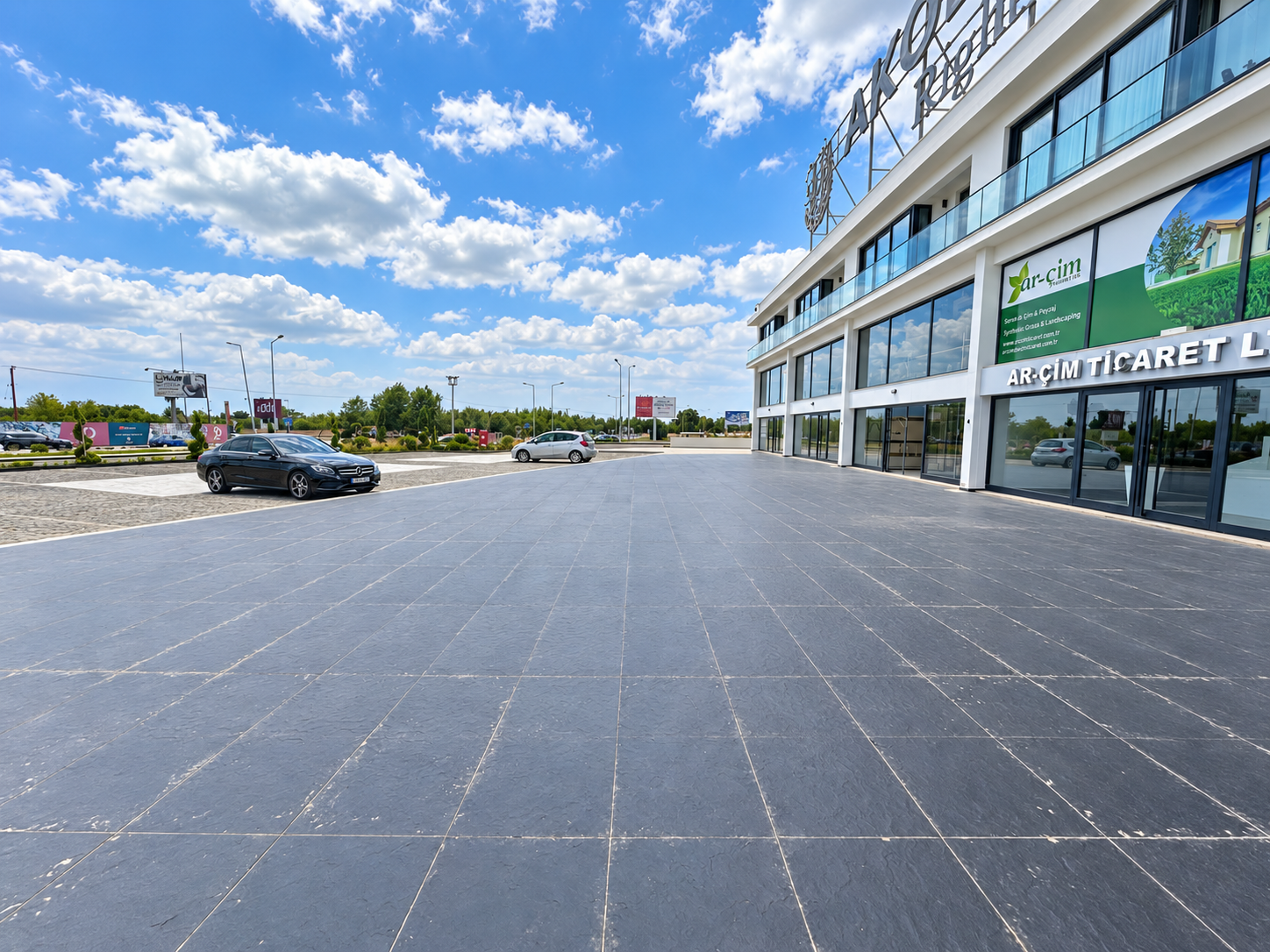 Ötüken'de Ana yol üzeri Muhteşem konumda Kiralık Dükkan - Görsel 5