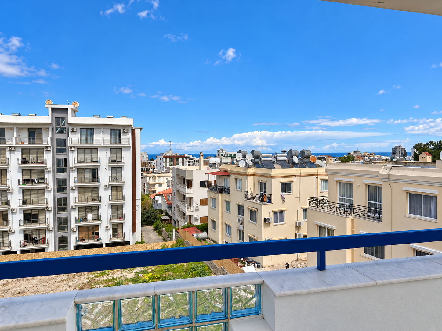 Girne Zeytinlikte Satılık 3+1 Geniş Daire - Görsel 5