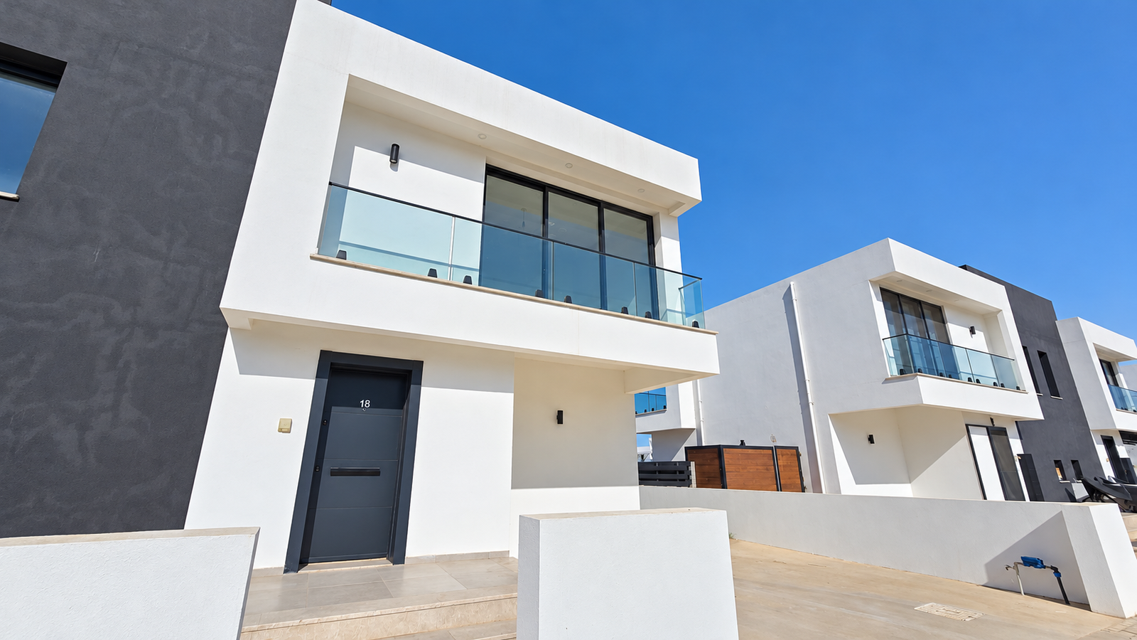 3+1 Özel Havuzlu İkiz Villa